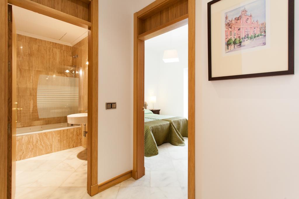 Holi-Rent Castilla Seville Exterior photo